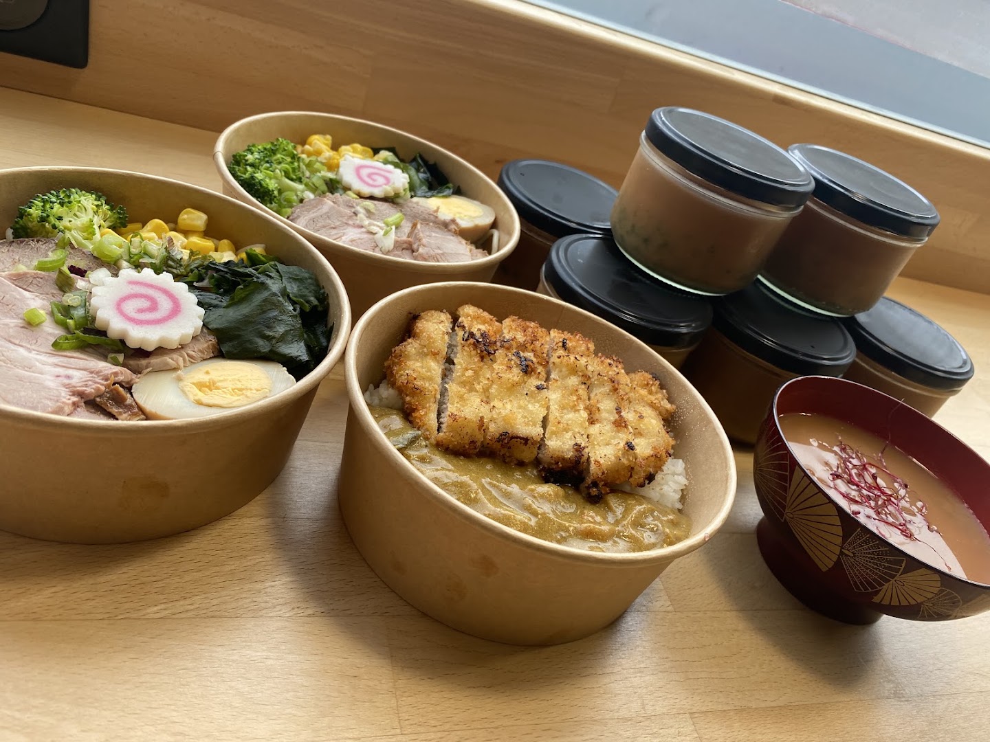 Naniwa · Photos 3